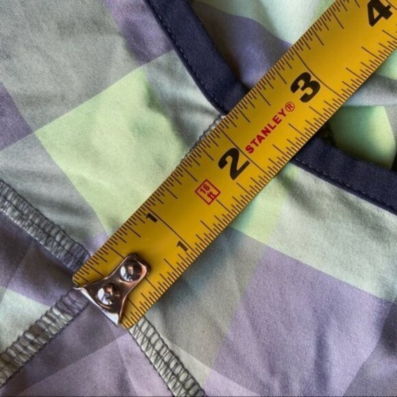 Rarer Lululemon Speed Short Checkmate - Faded Zap size 4 - Picture 6 of 6